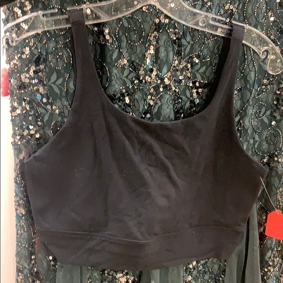 Nike Women's Infinalon Crop Top - Picture 4 of 4